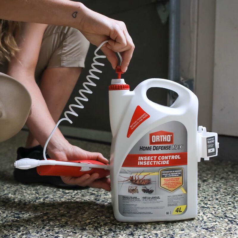 Ortho® Home Defense Max® Perimeter & Indoor Insect Control Ready-To-Use image number null